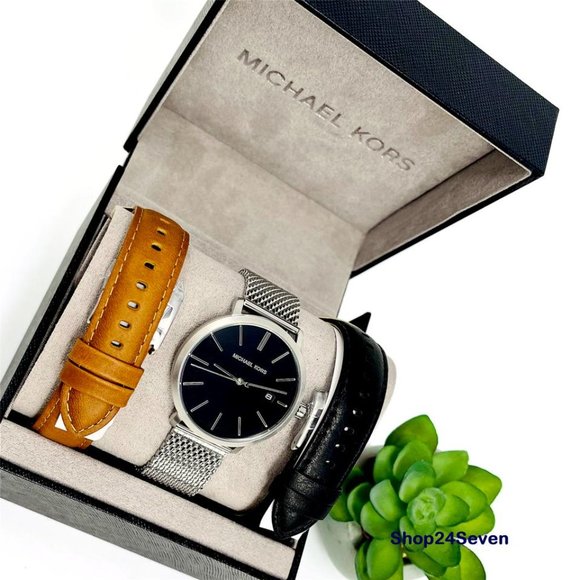 NWT MICHAEL KORS Blake Watch Giftset MK8736 - Picture 4 of 9
